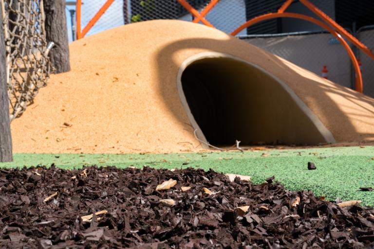loose rubber mulch and pour in place rubber at outdoor playground