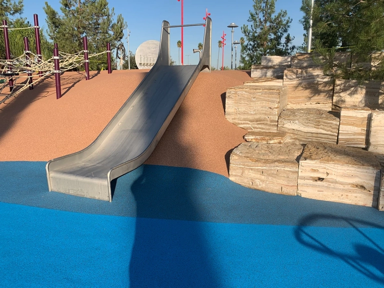 avalon promenade slide